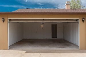 What Causes Garage Doors to Become Off-Balance?